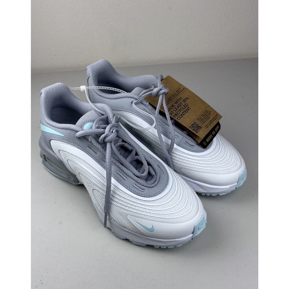 Nike Air Max Women’s Running Shoes Gray White Aqua NWT Size 7.5 Sustainable